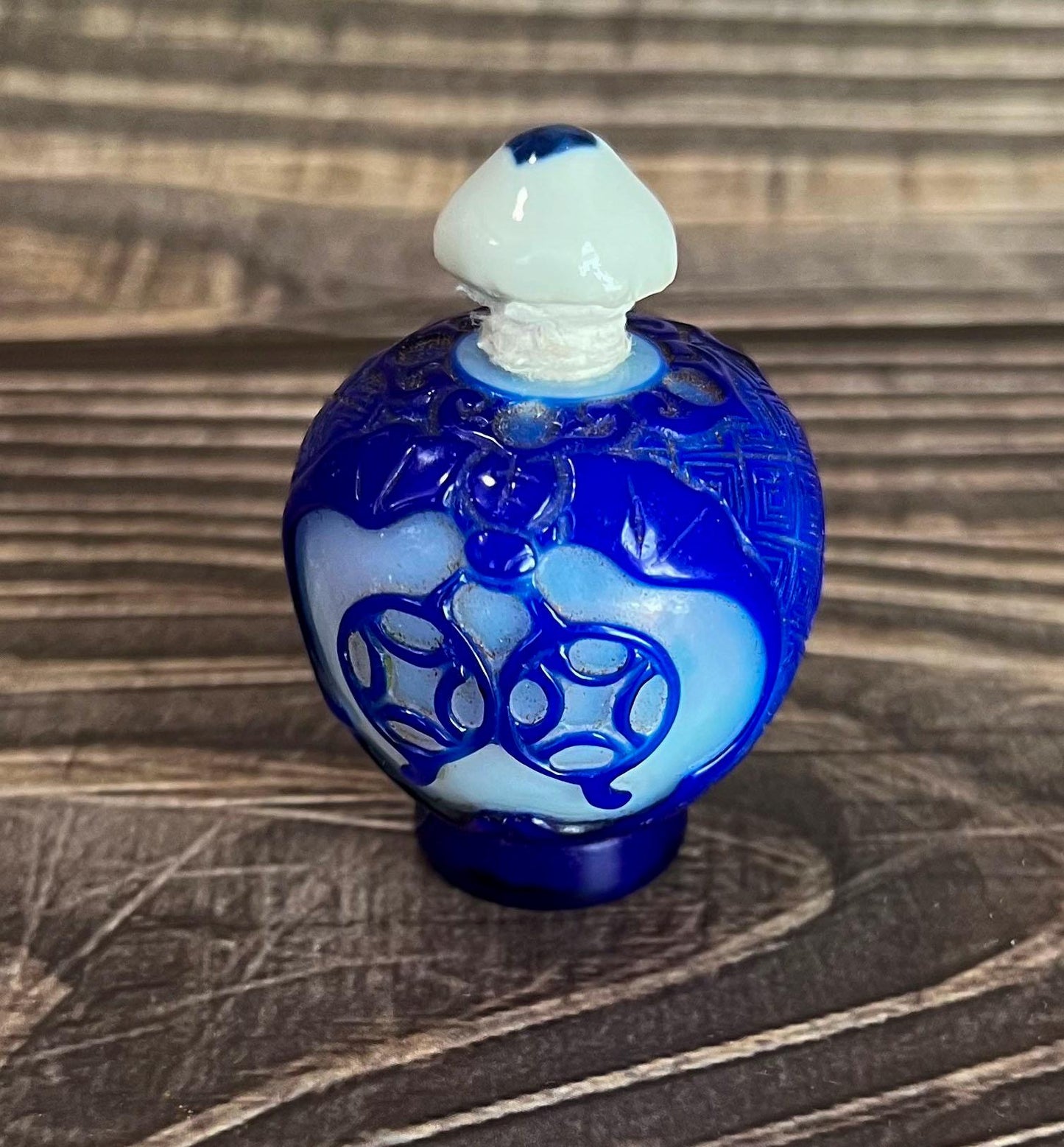 Vintage Chinese White and Blue Overlay Glass Snuff Bottle