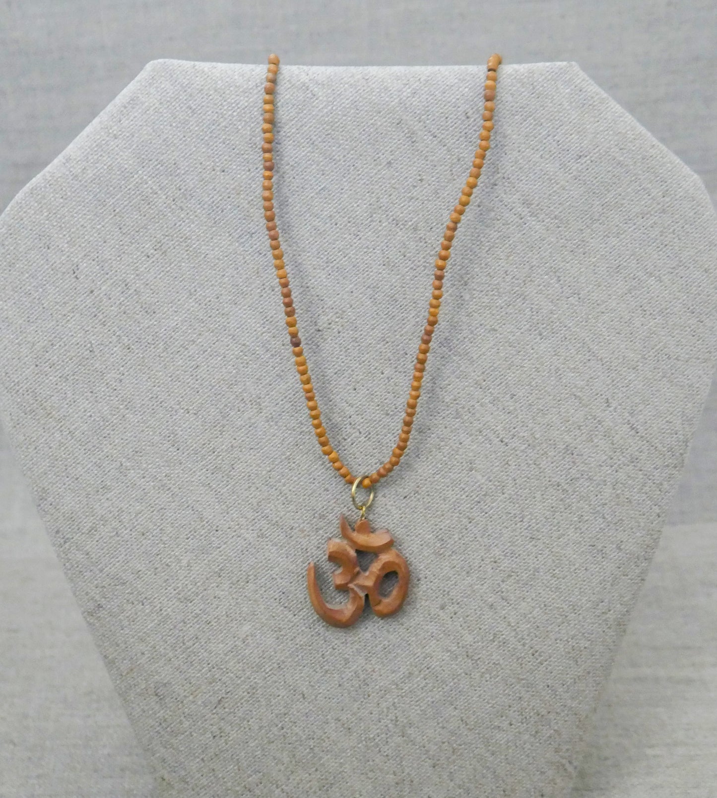 Om Pendant Necklace - Spiritual Sandalwood Beads Necklace Perfect Yoga Gift 18"
