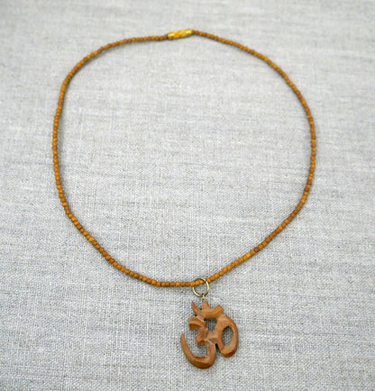 Om Pendant Necklace - Spiritual Sandalwood Beads Necklace Perfect Yoga Gift 18"