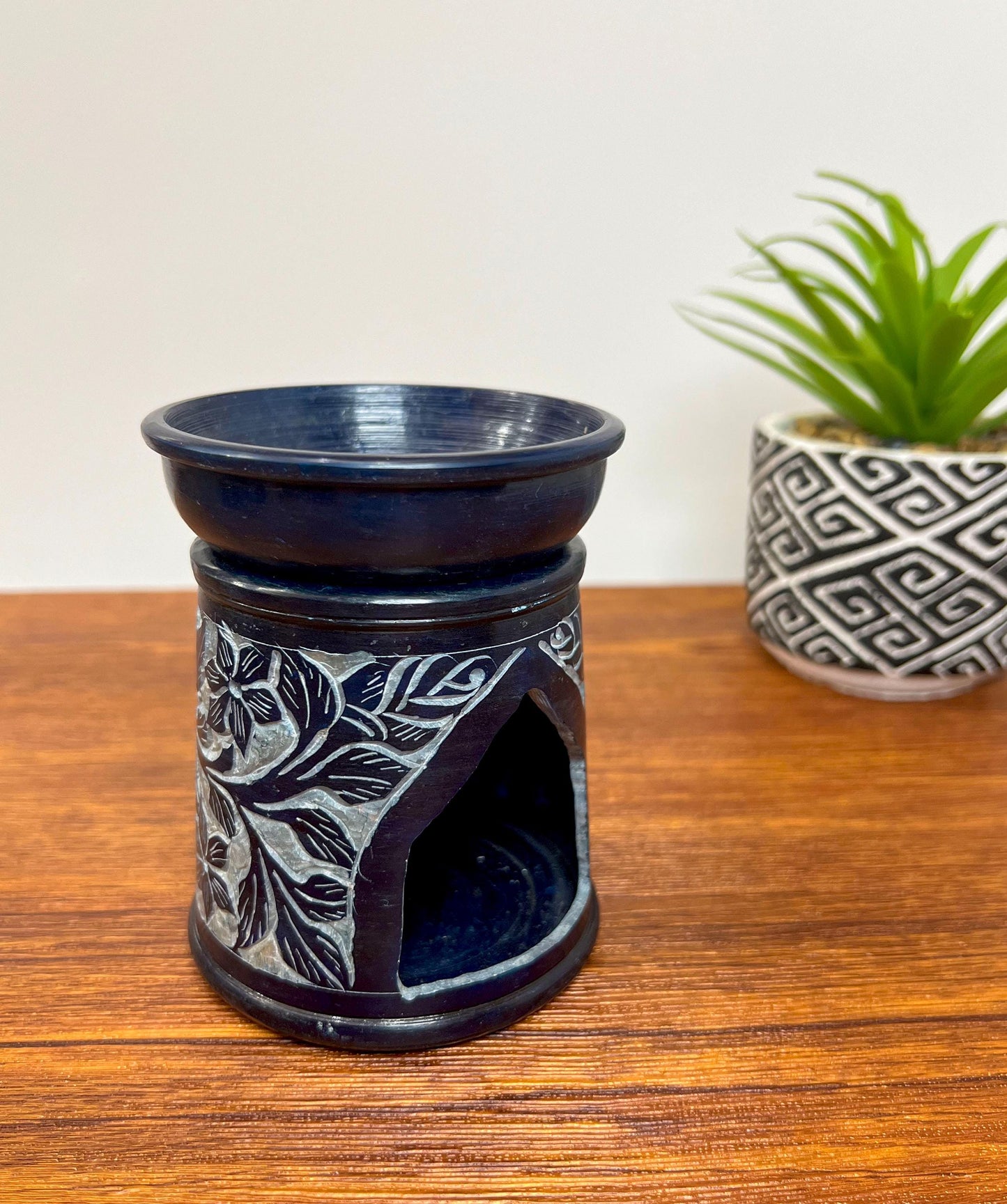 4.5" Soapstone Oil Warmer | Oil Burner | Essential Oils Diffuser | Wax Melt Burner