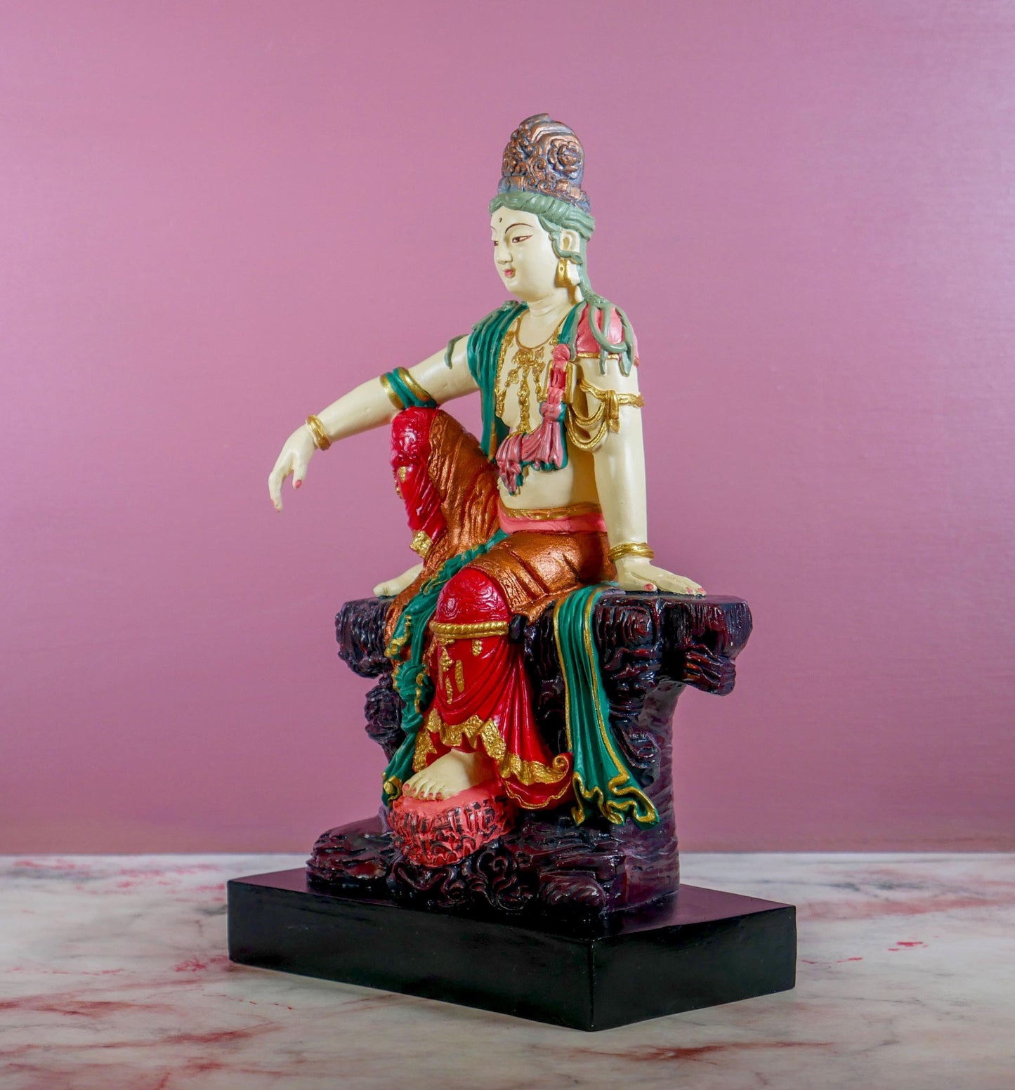 Chinese Guanyin Buddha Statue | Buddhist Goddess of Mercy Quan Yin - 9" Tall