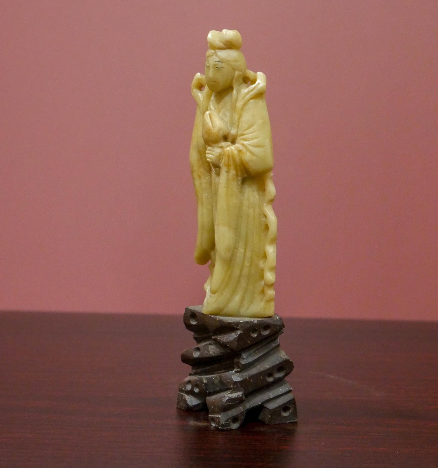 Vintage Chinese Soapstone Carved Quan Yin Guanyin Statue - 5.75" Tall