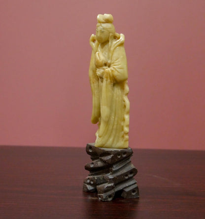 Vintage Chinese Soapstone Carved Quan Yin Guanyin Statue - 5.75" Tall