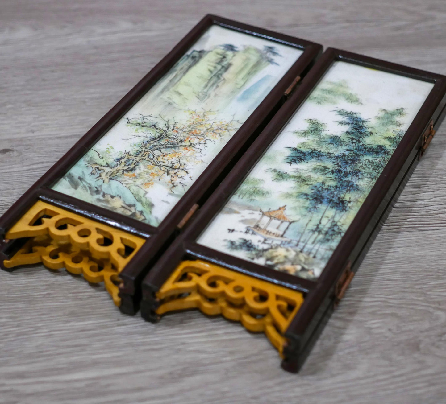 Vintage Scenic Asian 4-Panel Miniature Tabletop Divider Folding Screen