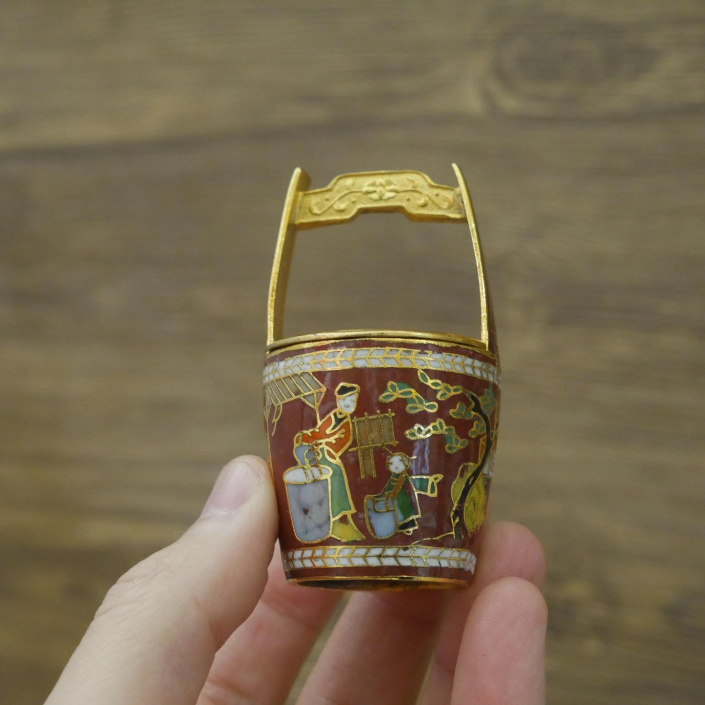 Vintage Miniature Chinese Cloisonne Water Bucket Collectible With Lid - 2.5" Tall