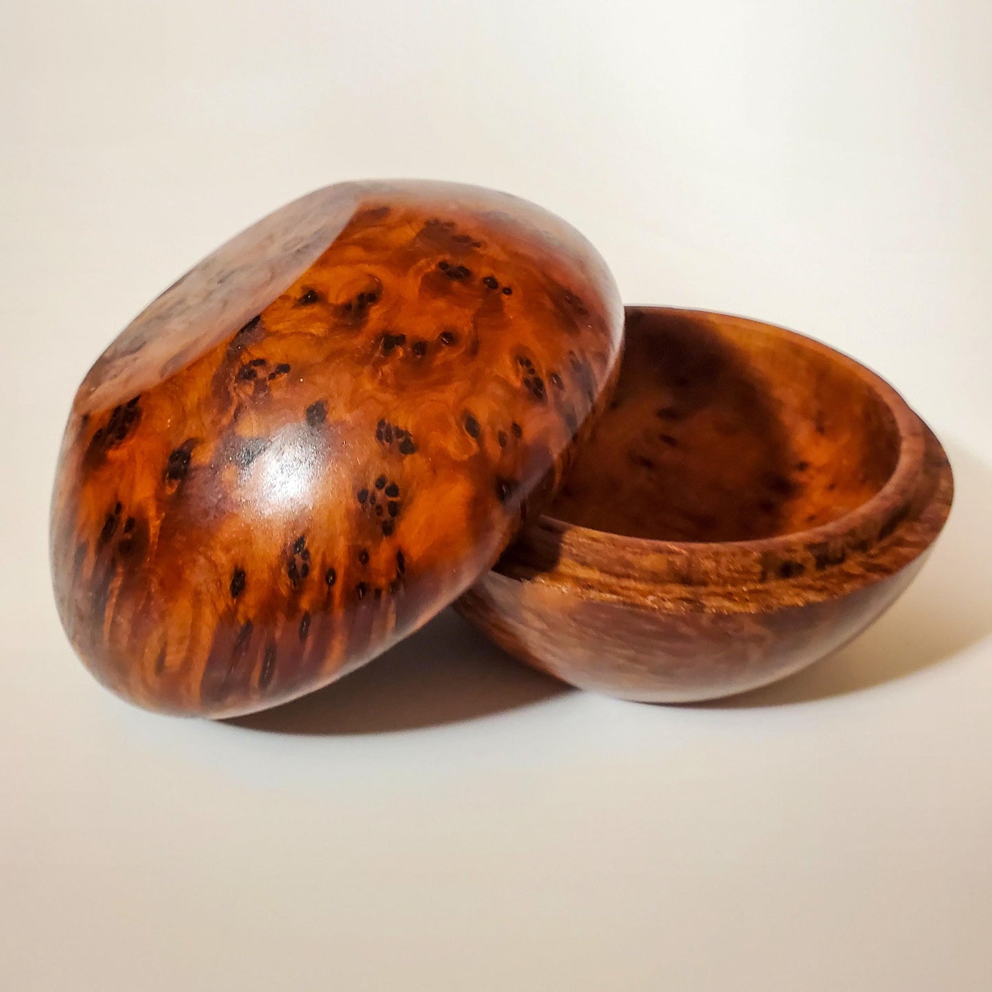 Vintage Thuya Burl Wood Round Trinket Collectible Box | Moroccan Handmade Keepsake