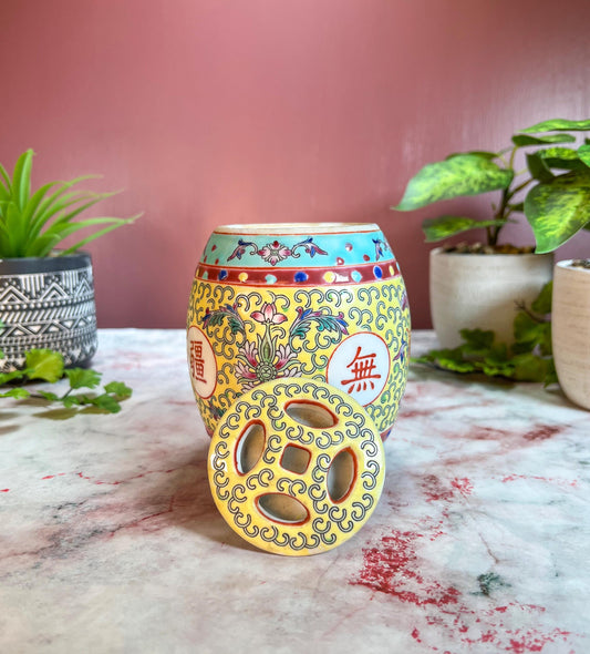 Vintage Chinese Jingdezhen Porcelain Mun Shou Yellow Porcelain Ginger Jar - 4.5" Tall