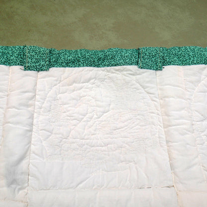 39"x39" Vintage Handcrafted Wildlife Embroidered Quilt Wall Hanging