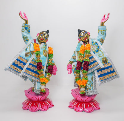 11.75" Vintage Brass Gaur Nitai Deity Statue Complete with Dresses and Crowns