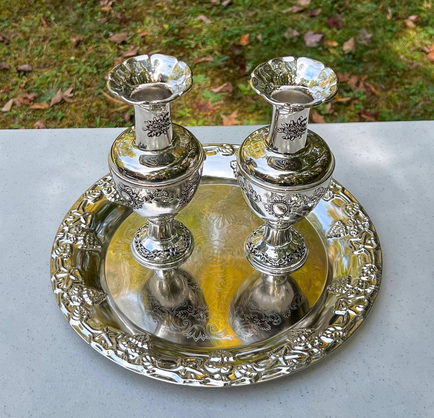 Vintage International Silver Co. Silver Plated Bud Vases Set w/ Serving Tray