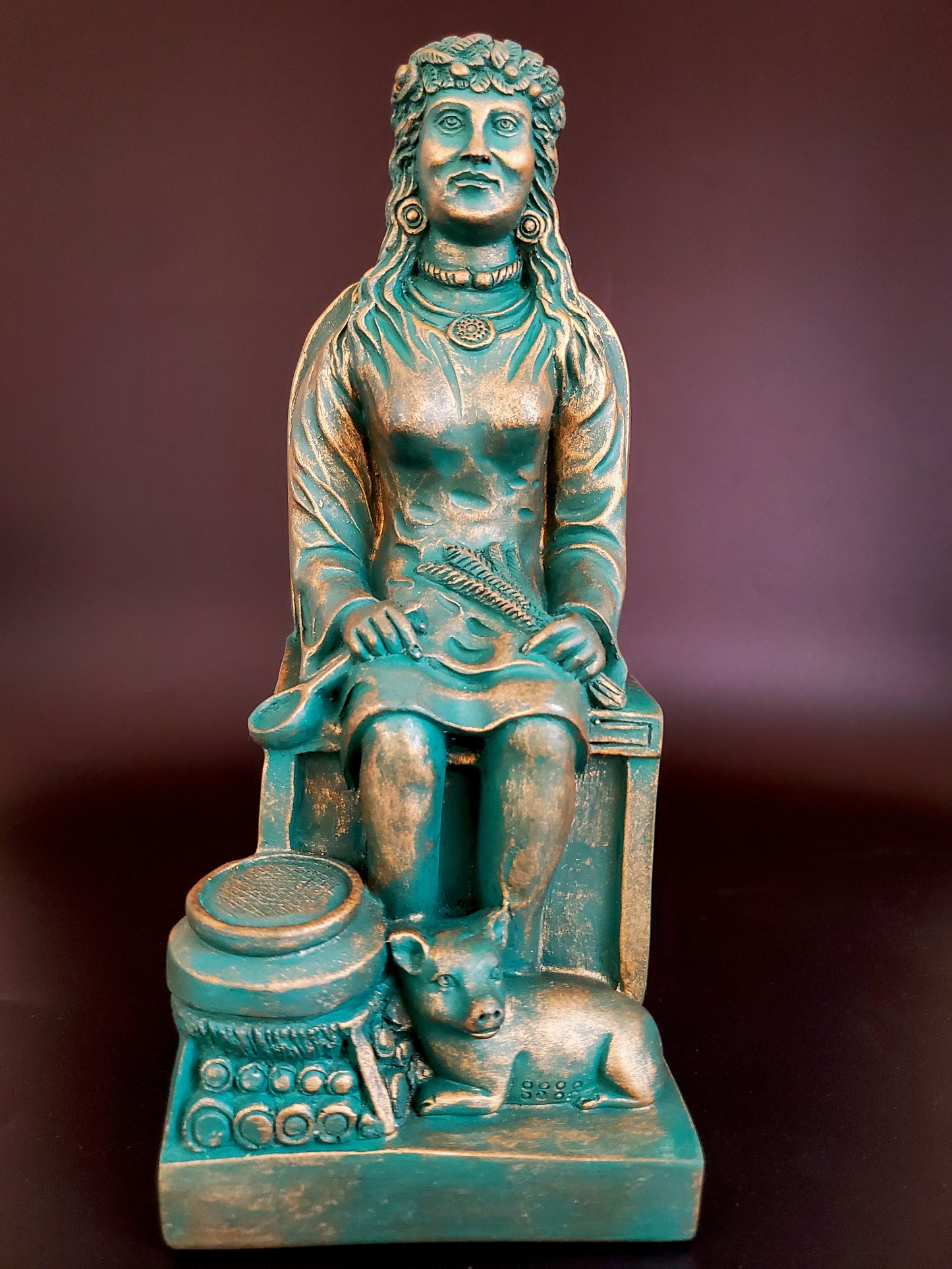 Goddess Cerridwen Statue