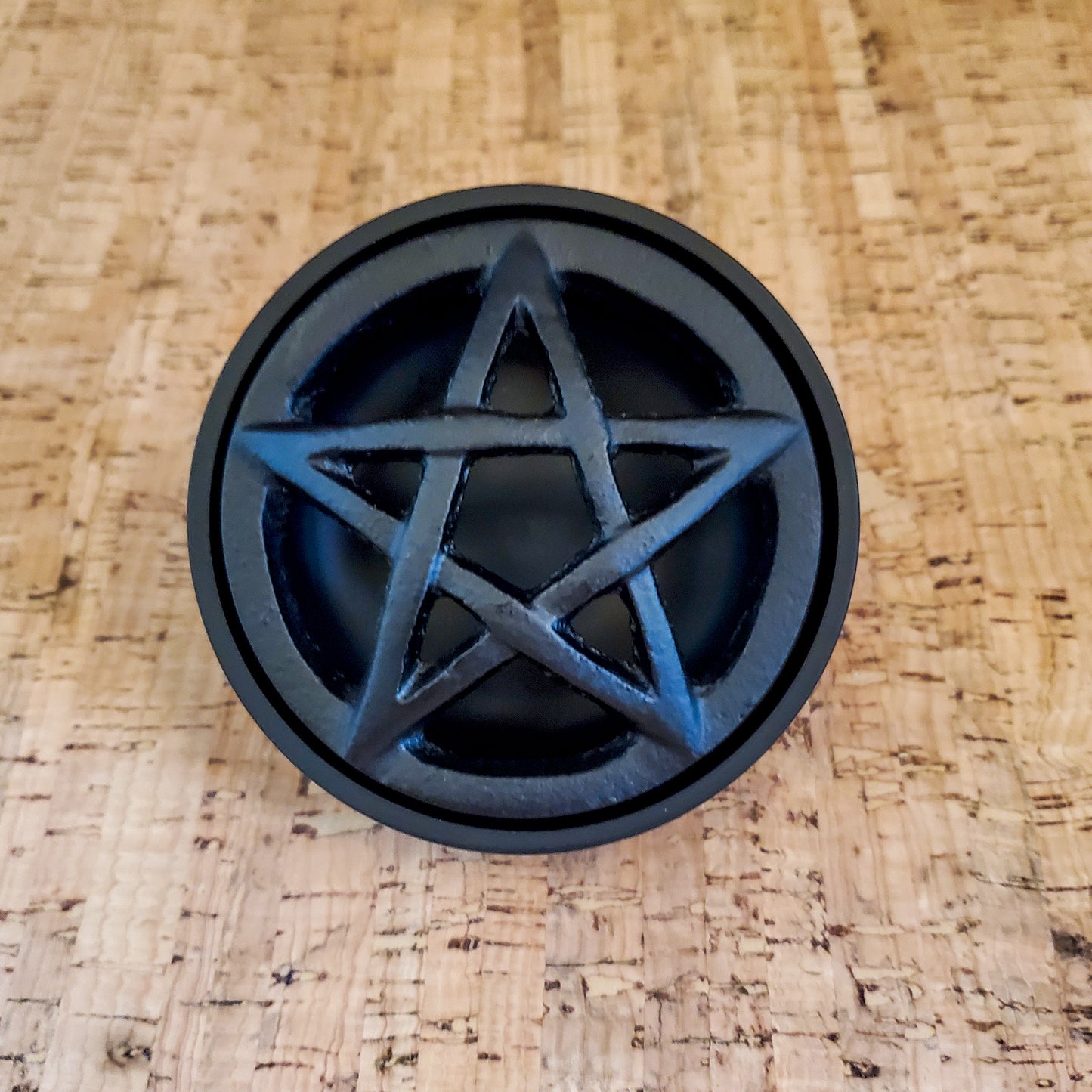 Black Cast Iron Incense Holder – Handmade Cauldron with Pentacle Lid 3.25″