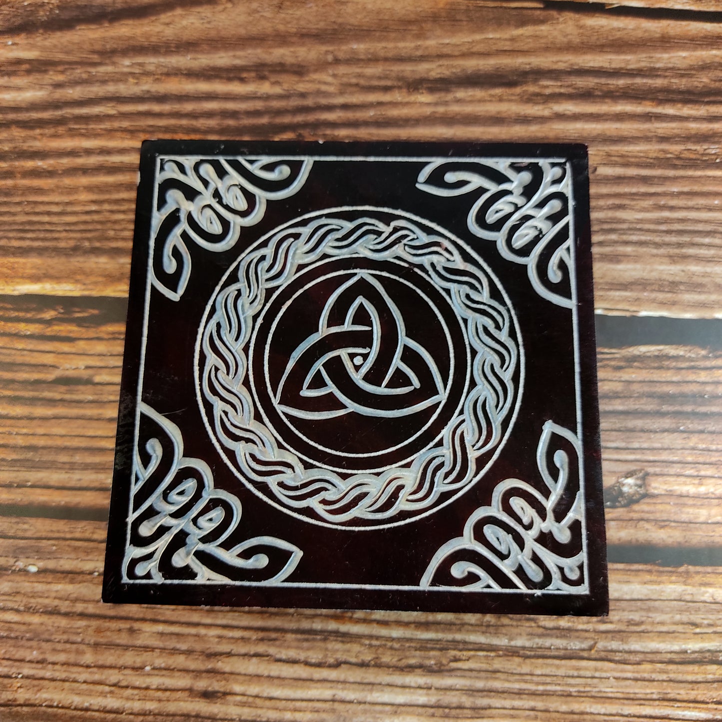 Triquetra Hand-carved Jewelry Box Soapstone Lovely Home Decoration Gift 5"x5"