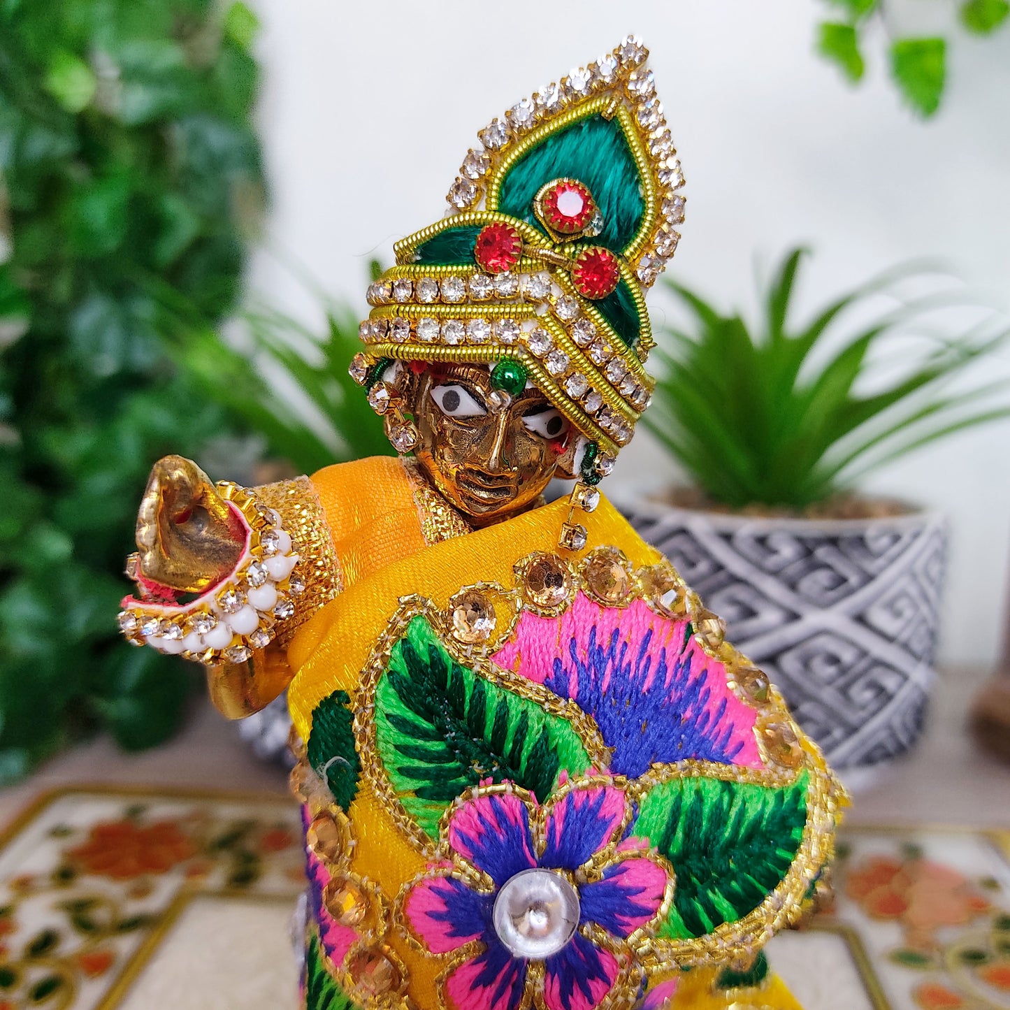 Radharani Brass 4.5" India God Deity Statue Beloved Radha Radhe Handmade