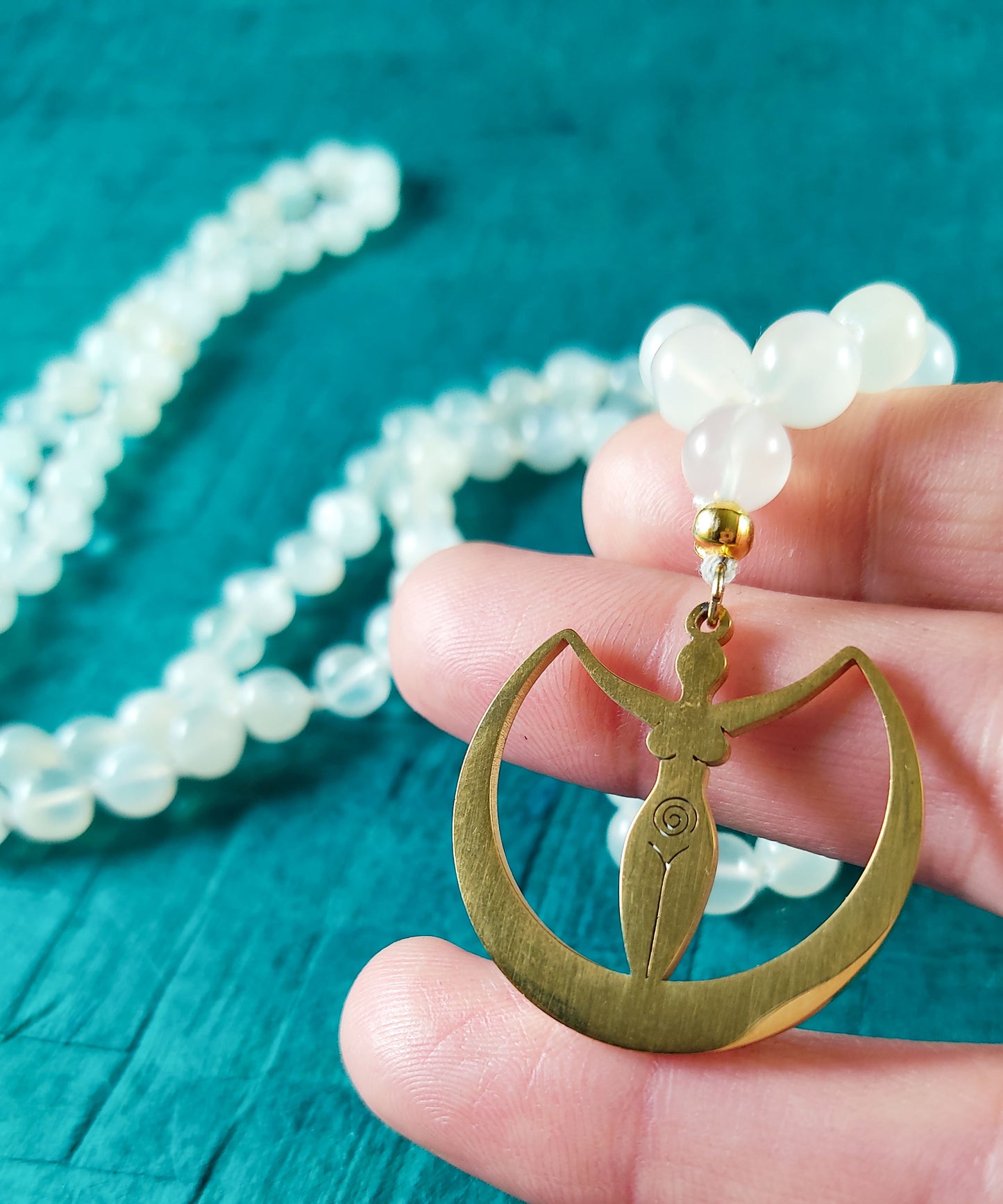 Moon Goddess Amulet Pendant with Moonstone Gemstones 108 Beads Mala Necklace