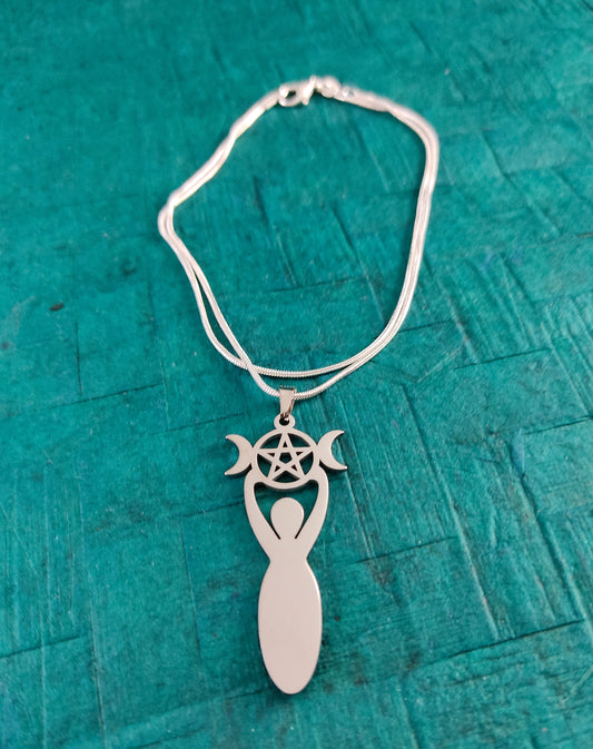 triple moon goddess amulet pendant silver necklace