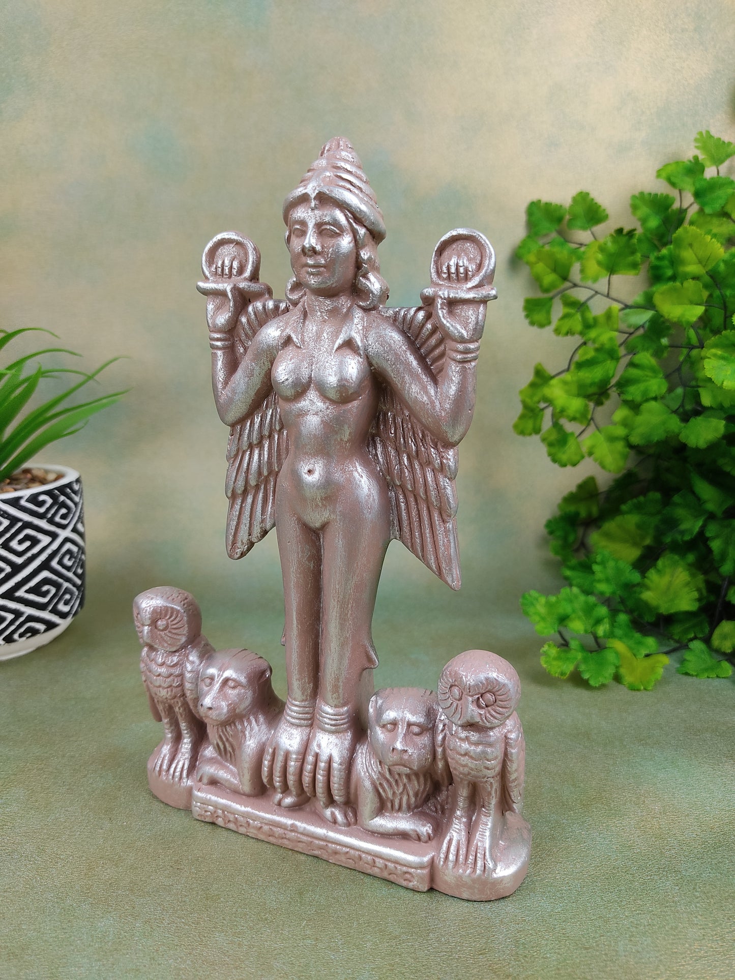 Sumerian Lilith Statue Handmade Goddess Ganges Clay Silver Finish Sculpture 7.25"