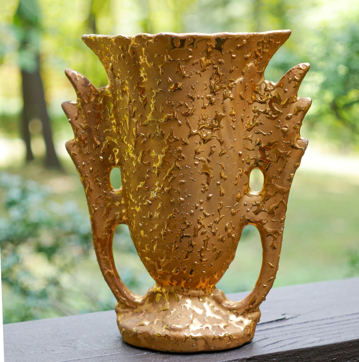 Vintage Weeping Porcelain Stamped Vase 22k Gold - Home Decoration Gift -  8.5" Tall