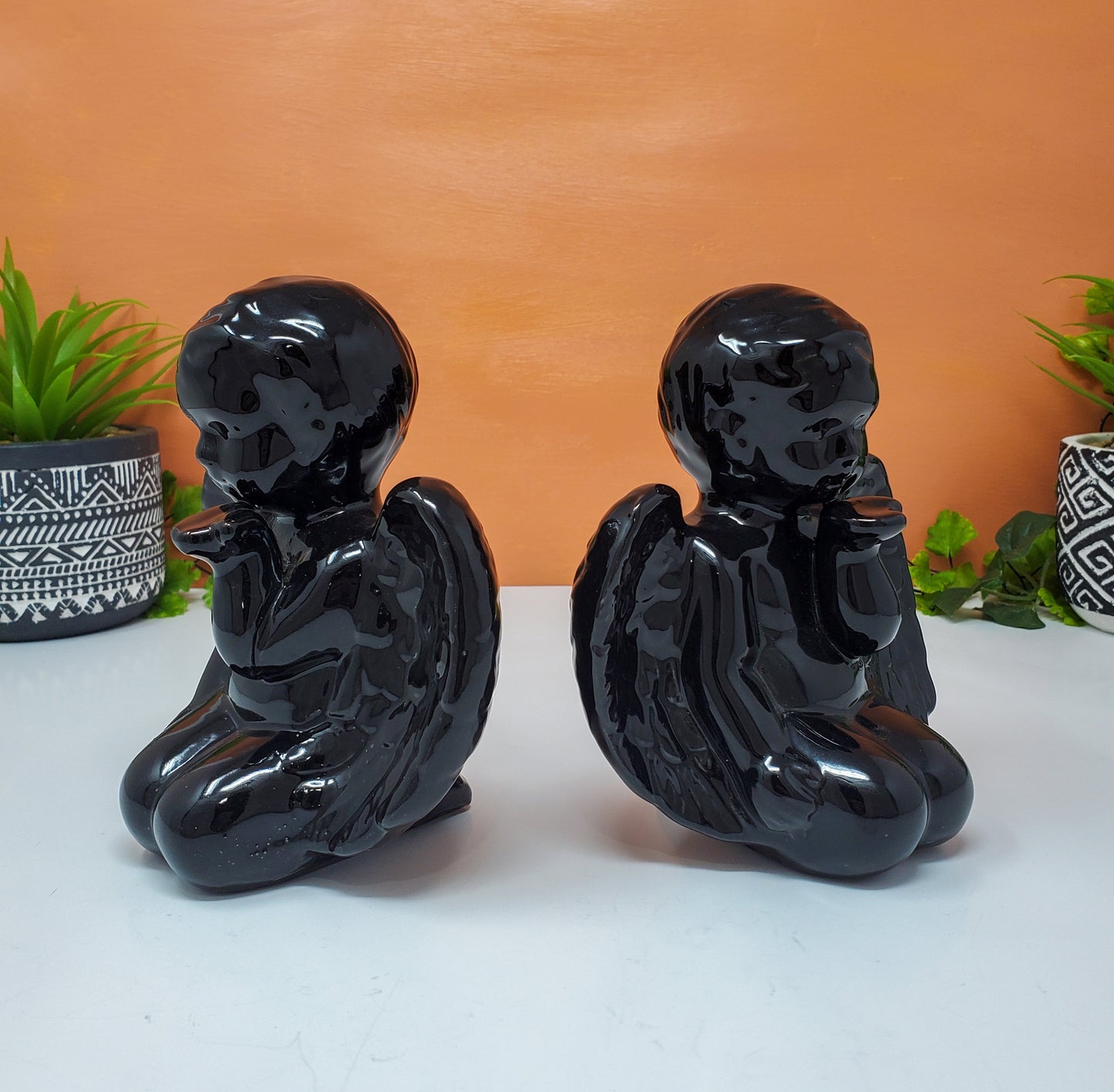 Black Ceramic Cherub Angels Blowing Kisses Statue Figurines | Adorable Angel Cherub Home Decoration - Pair 6" Tall